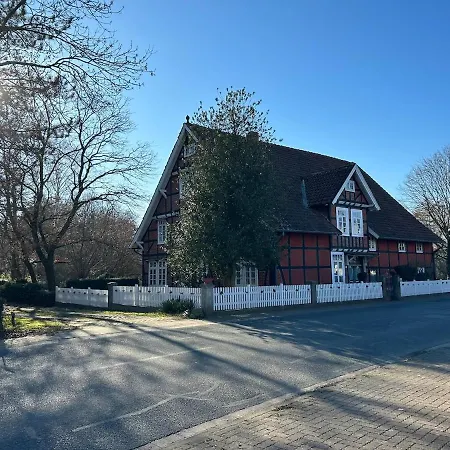 Zentral Und Ruhig, Charmante Altbauwohnung Appartement *